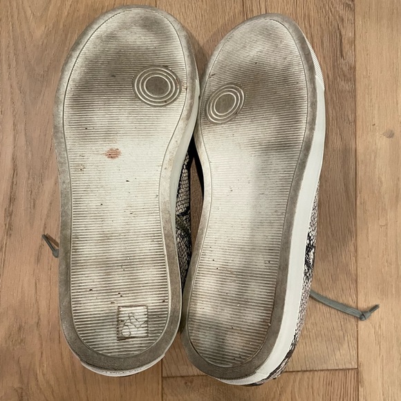 P448 high tops Size 44 in Star Silver Python. EUC. - Picture 4 of 6